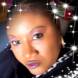 Meet your Posher, Shelly